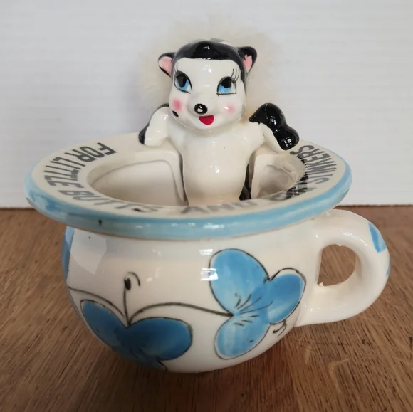 Vintage 50s Japan Skunk Ashtray Anthropomorphic Ceramic, Gift Novelties Kitsch - Picture 2 of 7